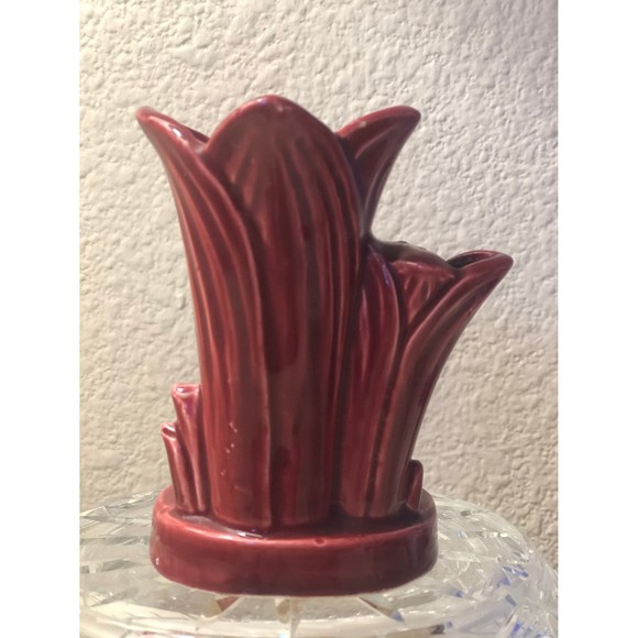 Vintage 4 Inch Burgundy Bud Vase with Baby Lamb - Picture 5 of 10